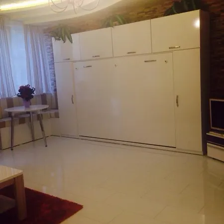 Apartment Petroff